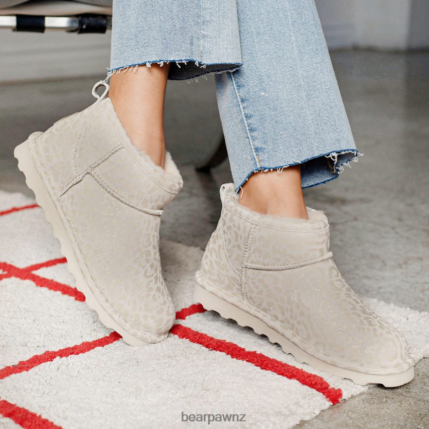 Boots BEARPAW Shorty Exotic Winter White Leopard Glitter Women 04LP2L33 - Image 8